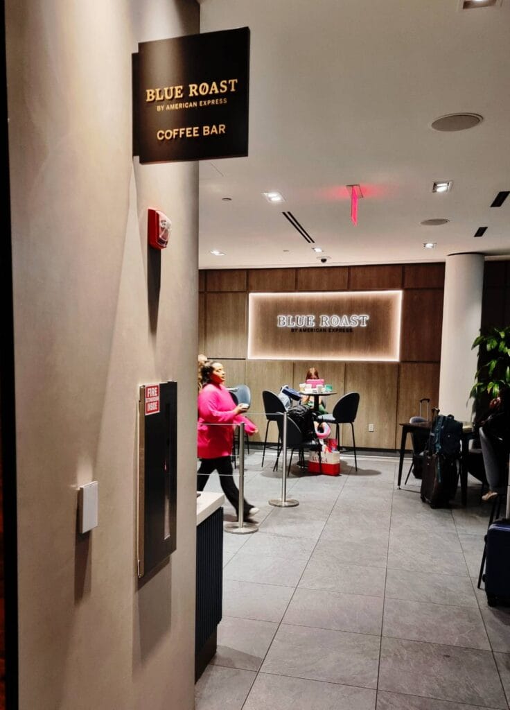 Blue Rosto Coffe Bar by American Express no Aeroporto Internacional JFK