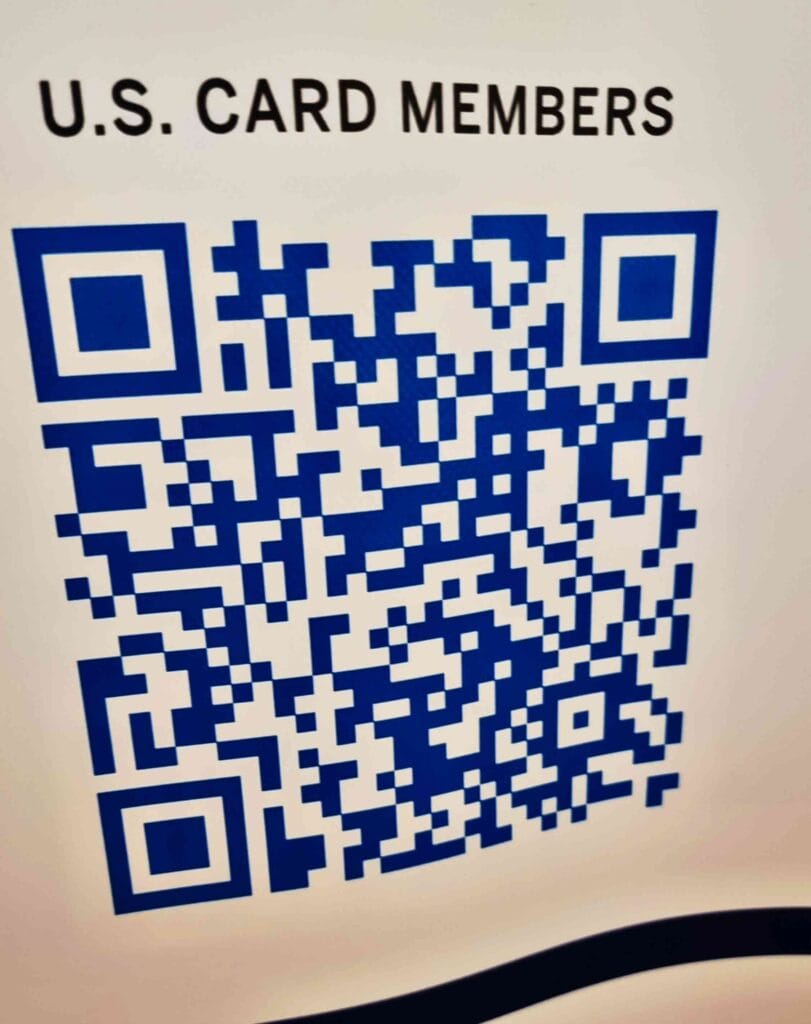 QR Code de acesso a fila virtual da Sala American Express no terminal 4 do Aeroporto JFK