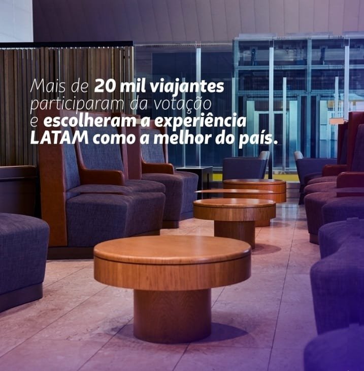 Interior da Sala Vip Lounge LATAM no Terminal 3 no aeroporto internacional de Guarulhos